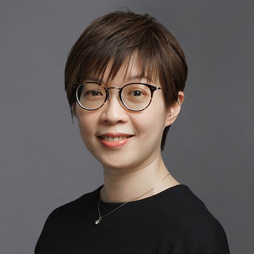 Ms Lisa Chung