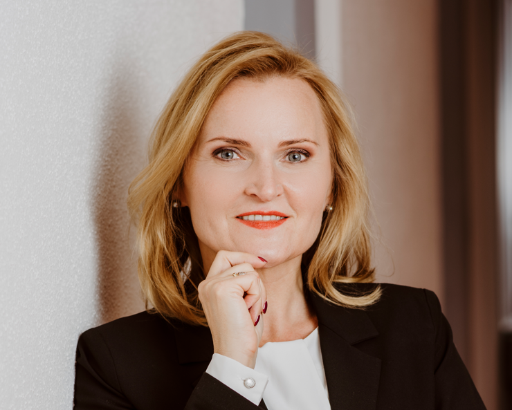 Dr Katharina Lasota Heller