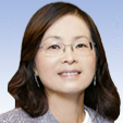 黃慧群教授