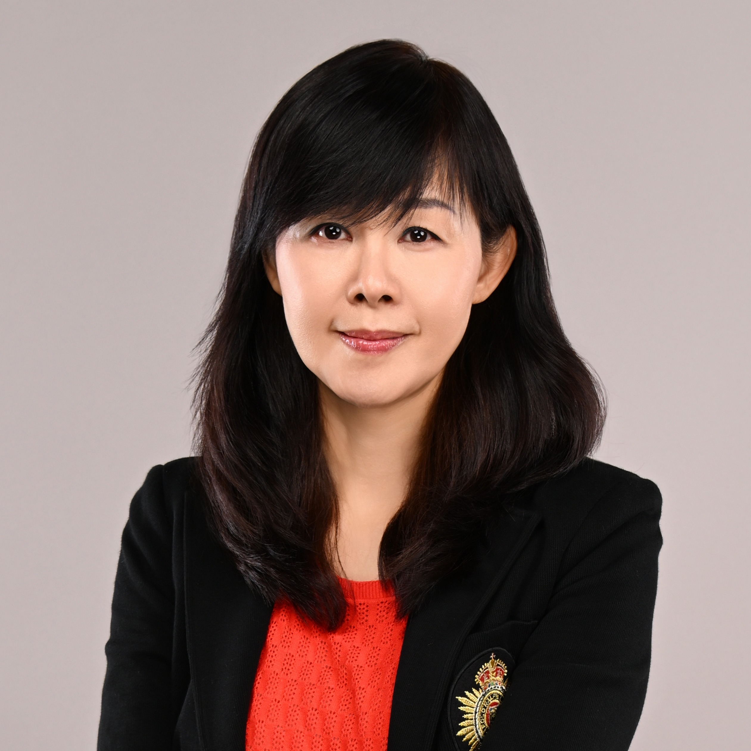 Ms Winnie Wong